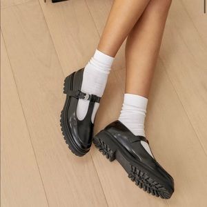 Reformation abalonia Mary Janes 7.5